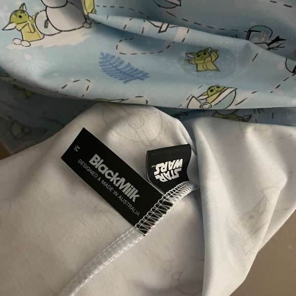 The Child Winter Wonderland Tie Front Tee - Picture 2 of 3